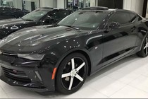 Chevrolet Camaro RS tiền tỷ độ mâm “độc” tại Việt Nam 